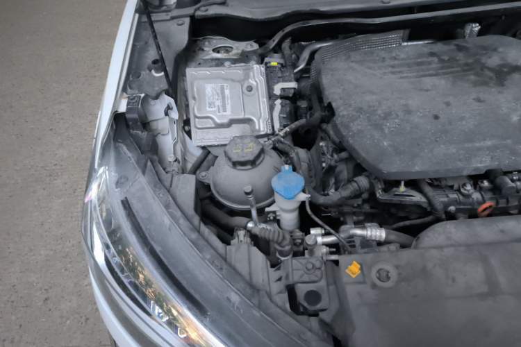 Used Haval LHERY 2021 High-Performance Version 1.5T Golden Rabbit Engine Bay Right