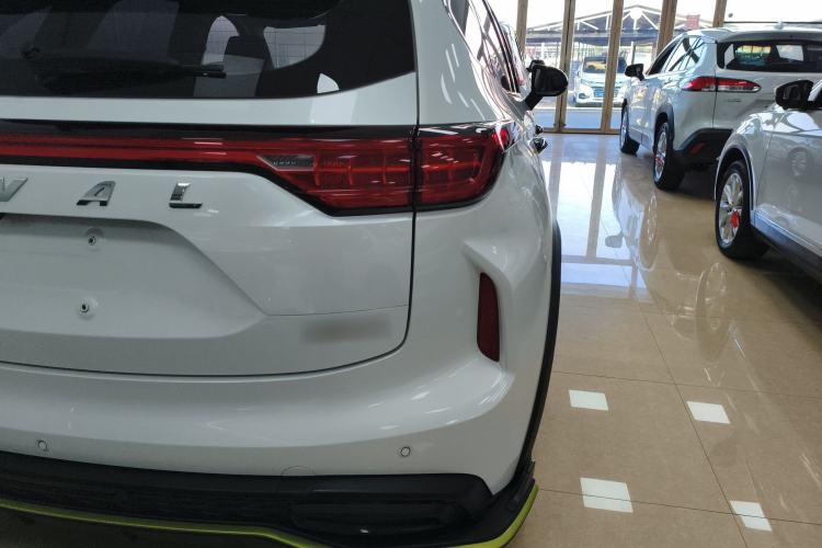 Used Haval LHERY 2021 High-Performance Version 1.5T Golden Rabbit Exterior 2