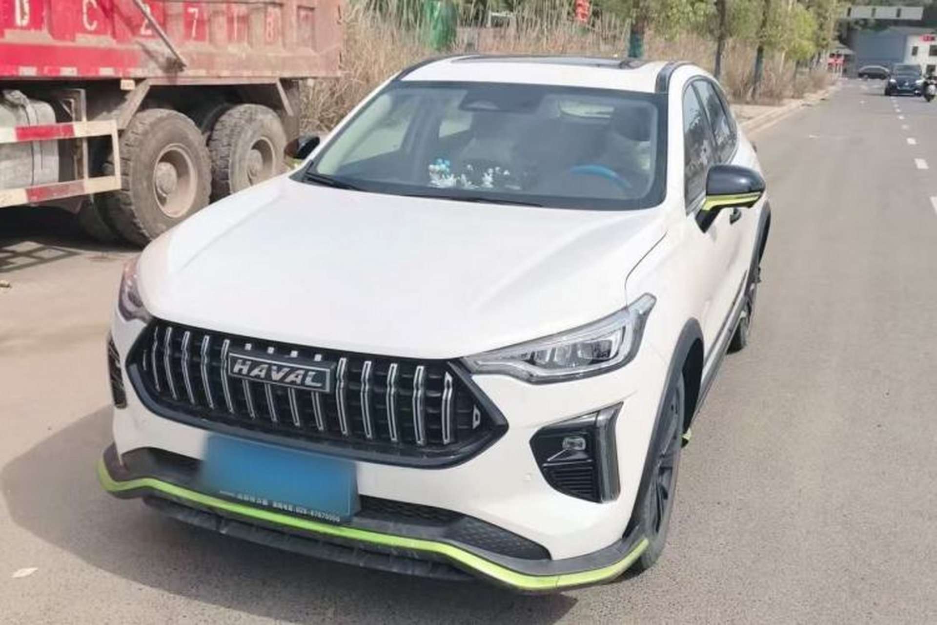 Used Haval LHERY 2021 High-Performance Version 1.5T Golden Rabbit Exterior 6