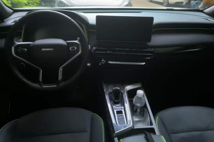 Used Haval LHERY 2021 High-Performance Version 1.5T Golden Rabbit Interior 2