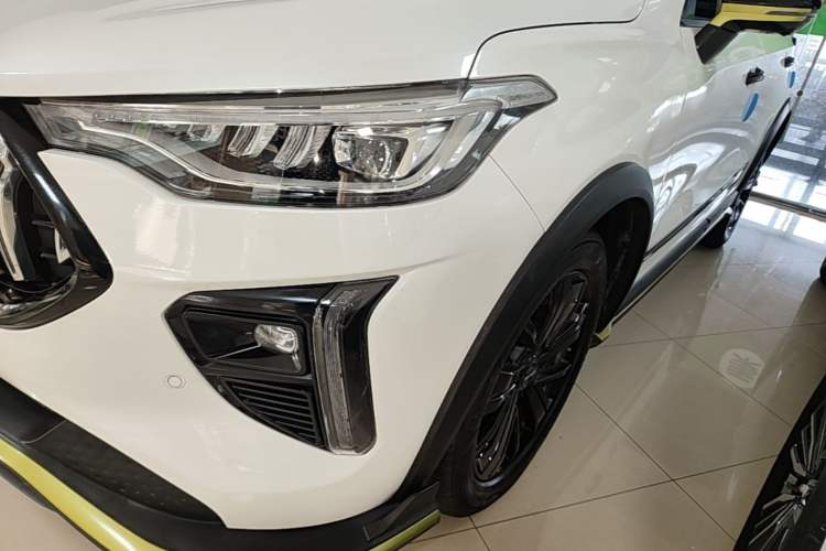 Used Haval LHERY 2021 High-Performance Version 1.5T Golden Rabbit Left Front Headlight
