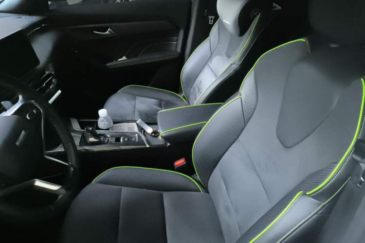 Used Haval LHERY 2021 High-Performance Version 1.5T Golden Rabbit Left Front Seat