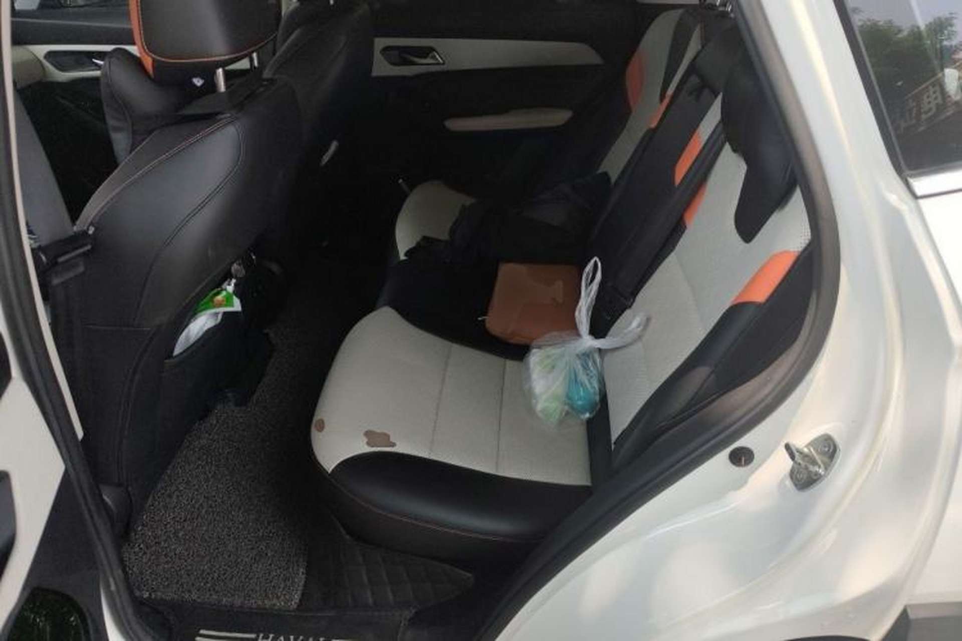 Used Haval LHERY 2021 High-Performance Version 1.5T Golden Rabbit Left Rear Seat