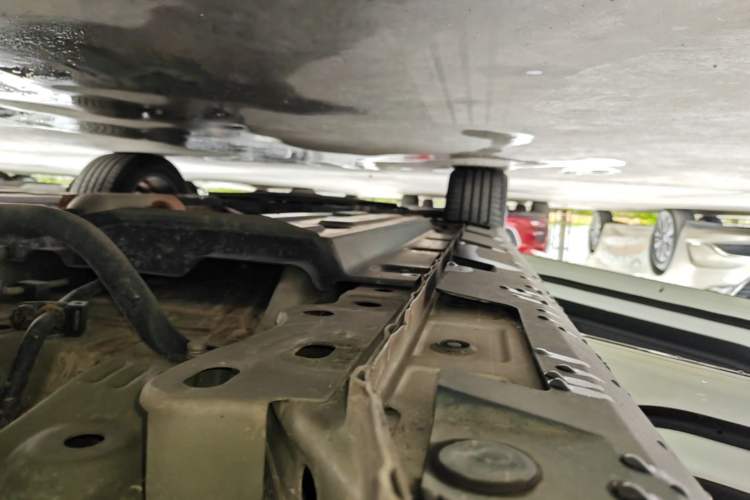Used Haval LHERY 2021 GT Edition 1.5T Platinum Rabbit Left Side Sill