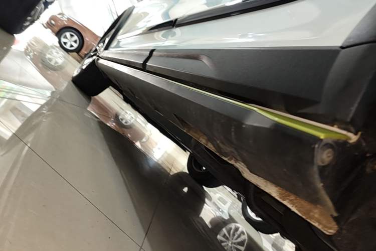 Used Haval LHERY 2021 High-Performance Version 1.5T Golden Rabbit Left Side Sill