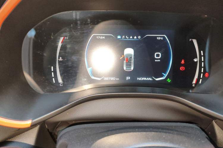 Used Haval LHERY 2021 High-Performance Version 1.5T Golden Rabbit Odometer Close Up