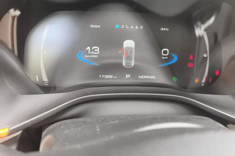 Used Haval LHERY 2021 High-Performance Version 1.5T Golden Rabbit Odometer Close Up