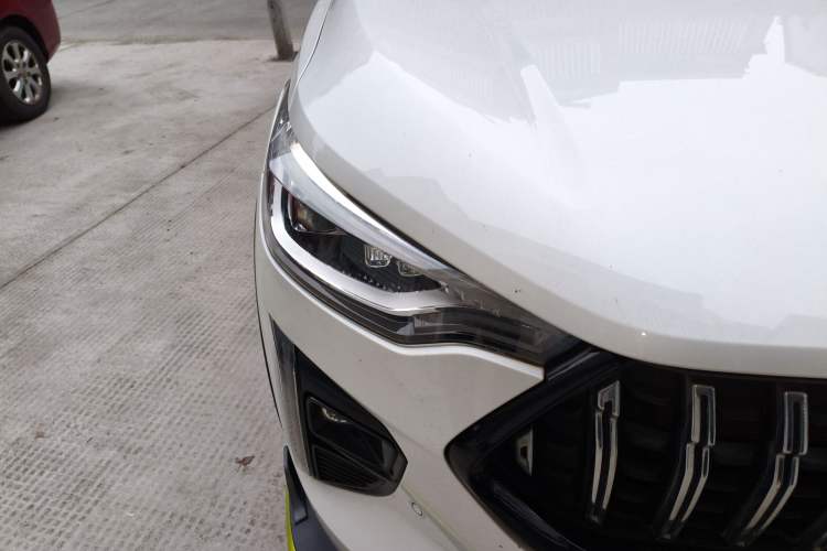 Used Haval LHERY 2021 High-Performance Version 1.5T Golden Rabbit Right Front Headlight
