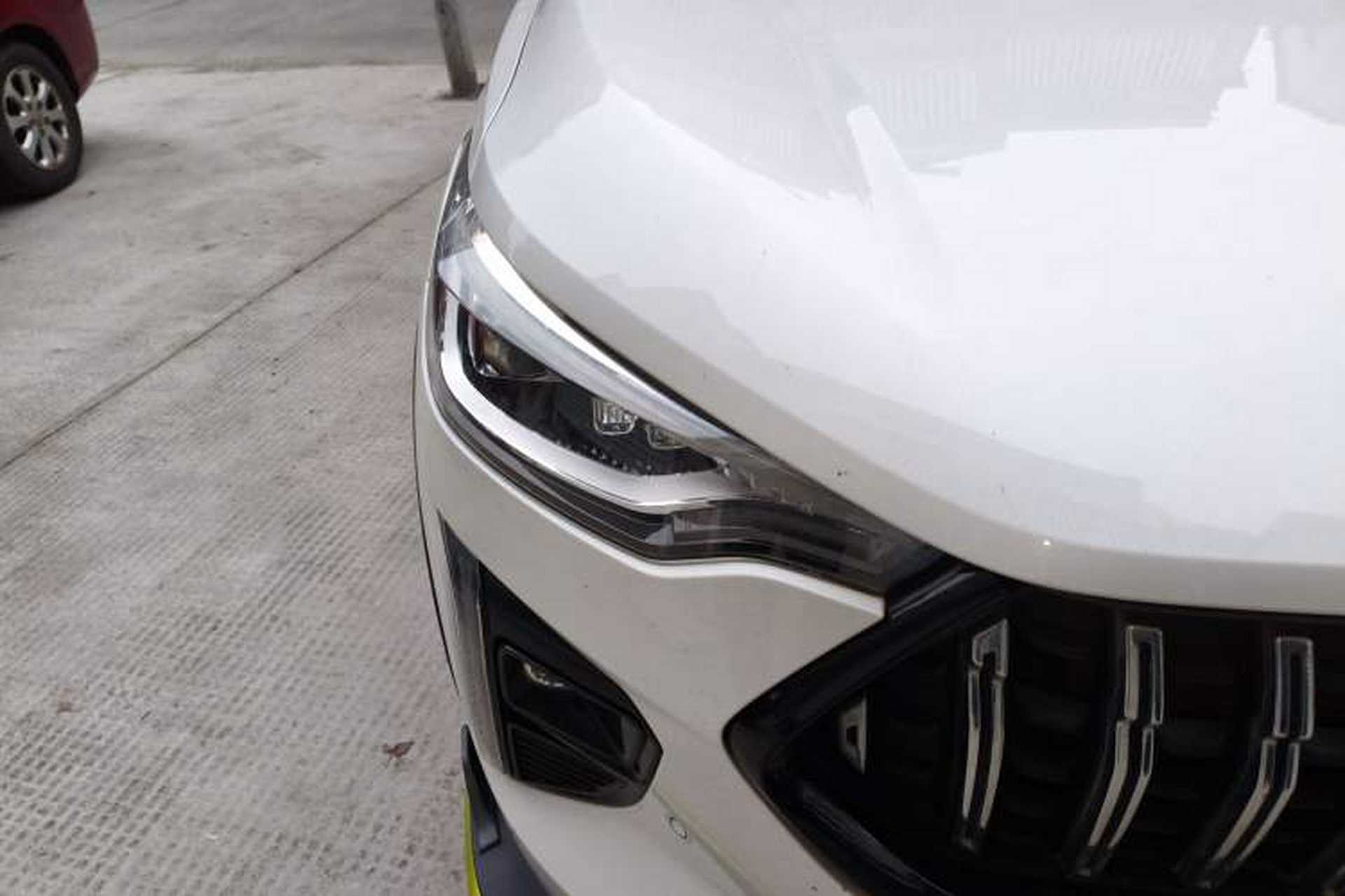 Used Haval LHERY 2021 High-Performance Version 1.5T Golden Rabbit Right Front Headlight