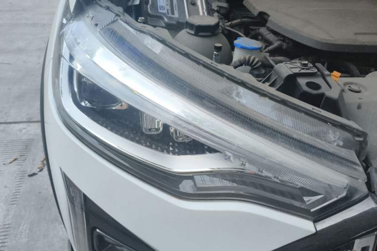 Used Haval LHERY 2021 High-Performance Version 1.5T Golden Rabbit Right Front Headlight