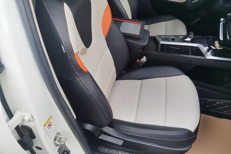 Used Haval LHERY 2021 High-Performance Version 1.5T Golden Rabbit Right Front Seat