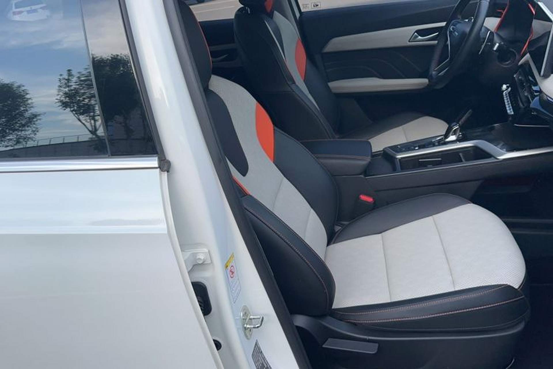 Used Haval LHERY 2021 High-Performance Version 1.5T Golden Rabbit Right Front Seat