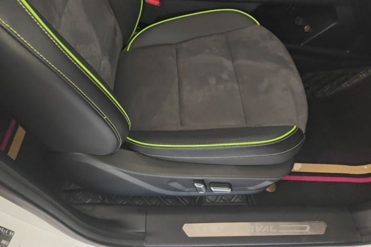 Used Haval LHERY 2021 GT Edition 1.5T Platinum Rabbit Right Front Seat