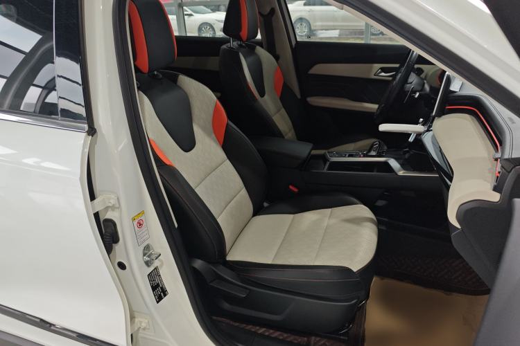 Used Haval LHERY 2021 High-Performance Version 1.5T Golden Rabbit Right Front Seat