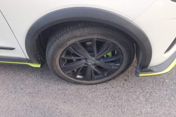 Used Haval LHERY 2021 GT Edition 1.5T Silver Rabbit Right Front Wheel Hub