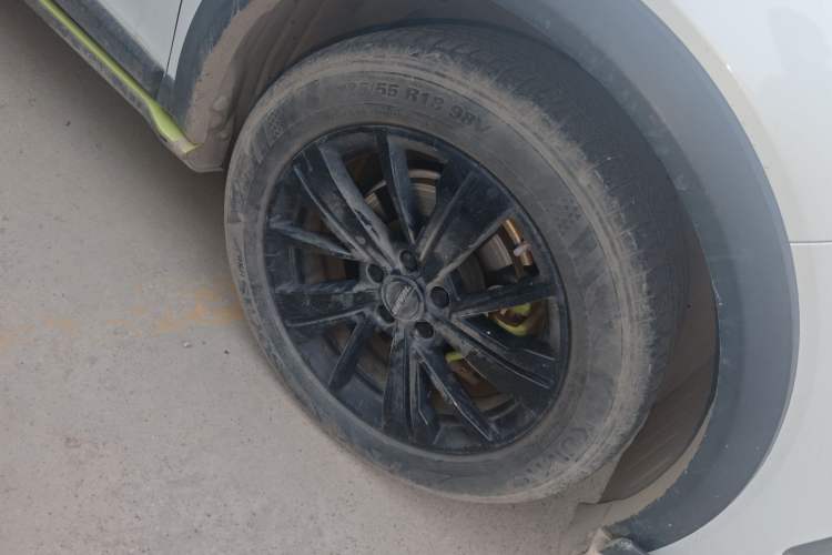 Used Haval LHERY 2021 High-Performance Version 1.5T Golden Rabbit Right Front Wheel Hub