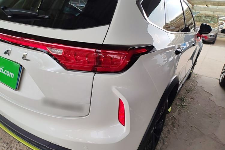 Used Haval LHERY 2021 High-Performance Version 1.5T Golden Rabbit Right Rear Taillight