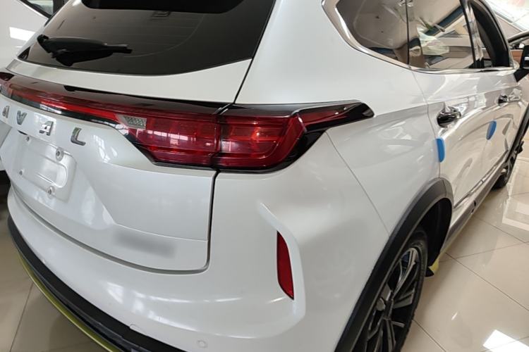 Used Haval LHERY 2021 High-Performance Version 1.5T Golden Rabbit Right Rear Taillight