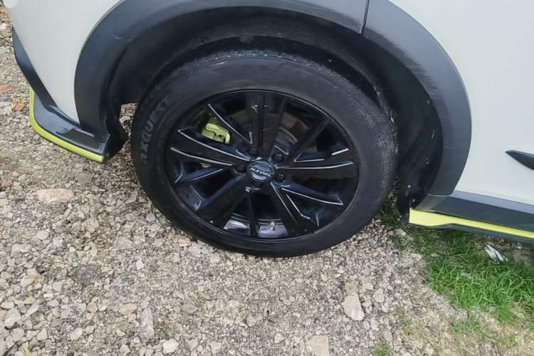 Used Haval LHERY 2021 High-Performance Version 1.5T Golden Rabbit Right Rear Wheel Hub