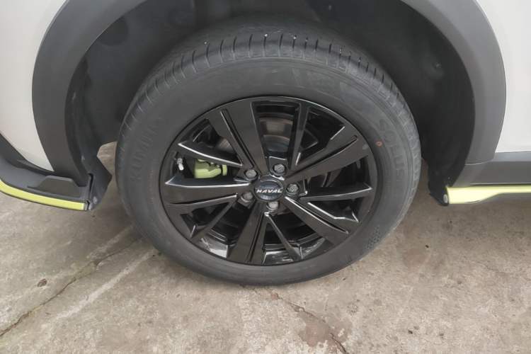 Used Haval LHERY 2021 GT Edition 1.5T Silver Rabbit Right Rear Wheel Hub