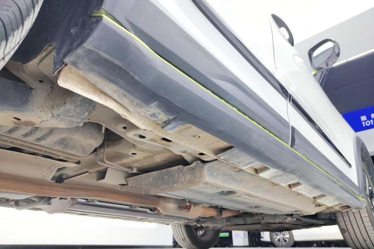 Used Haval LHERY 2021 High-Performance Version 1.5T Golden Rabbit Right Side Sill