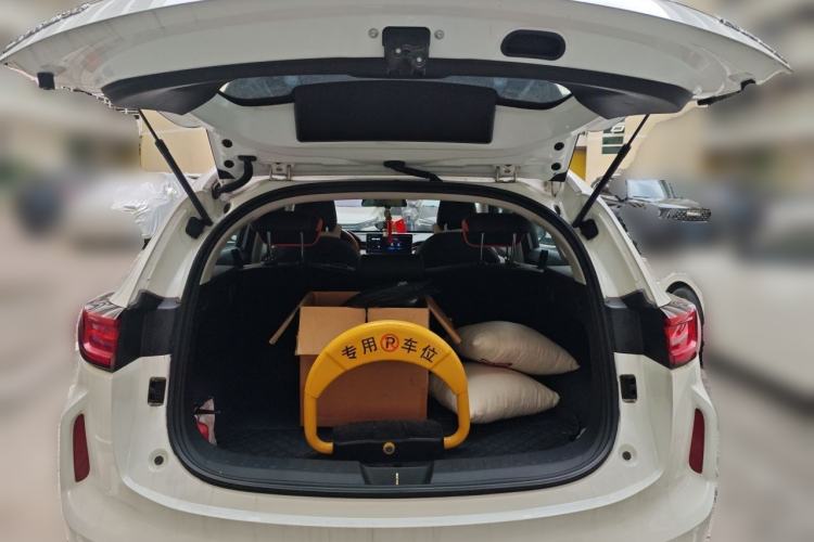 Used Haval LHERY 2021 High-Performance Version 1.5T Golden Rabbit Trunk