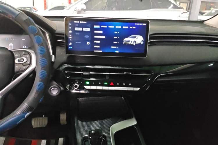 Used Haval LHERY 2022 Jingxiang Edition 1.5T Copper Rabbit Audio And AC Panel
