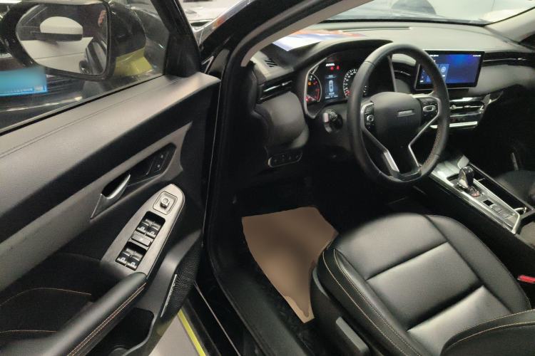 Used Haval LHERY 2022 Jingxiang Edition 1.5T Brass Rabbit Driver Seat