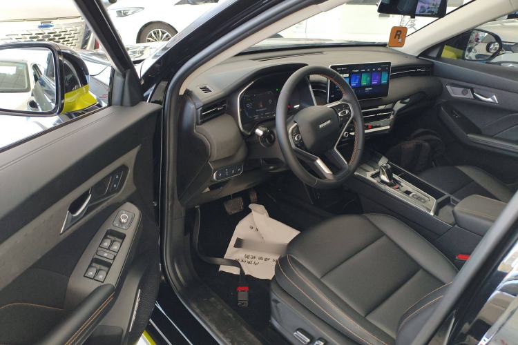 Used Haval LHERY 2022 Jingxiang Edition 1.5T Copper Rabbit Driver Seat