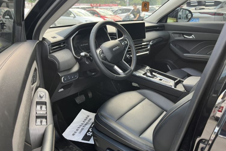 Used Haval LHERY 2022 Jingxiang Edition 1.5T Copper Rabbit Interior 2