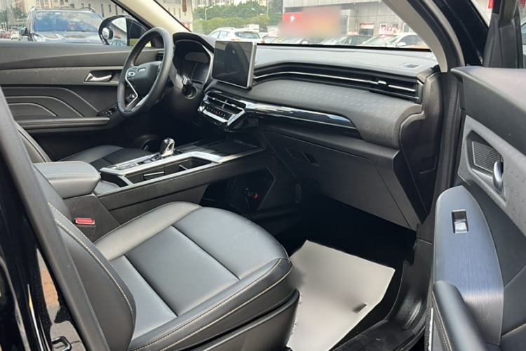 Used Haval LHERY 2022 Jingxiang Edition 1.5T Copper Rabbit Interior 4