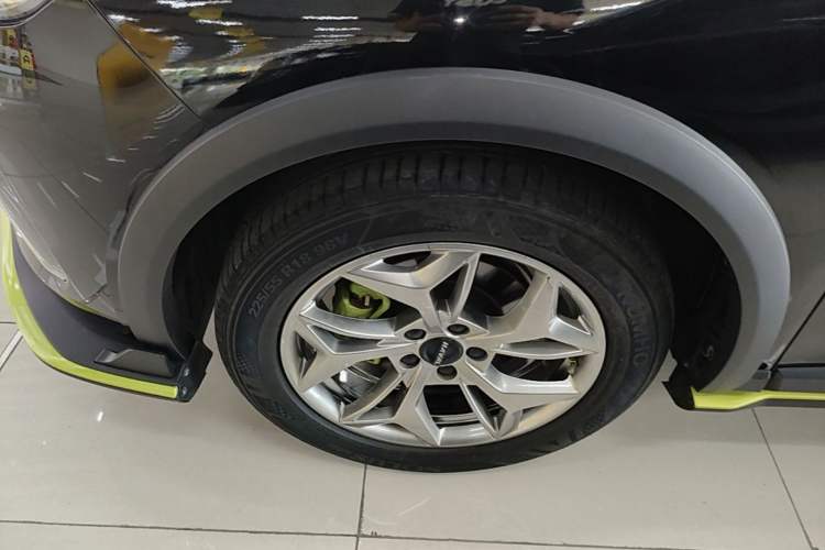 Used Haval LHERY 2022 Jingxiang Edition 1.5T Copper Rabbit Left Front Wheel Hub