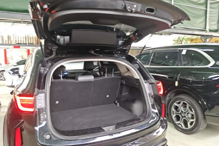 Used Haval LHERY 2022 Jingxiang Edition 1.5T Copper Rabbit Trunk