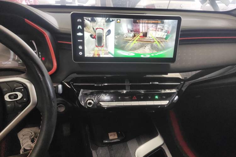 Used Haval LHERY 2022 1.5L DHT King Rabbit Audio And AC Panel
