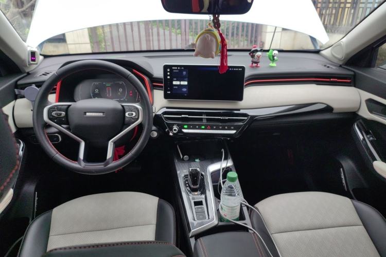Used Haval LHERY 2022 1.5L DHT King Rabbit Center Console