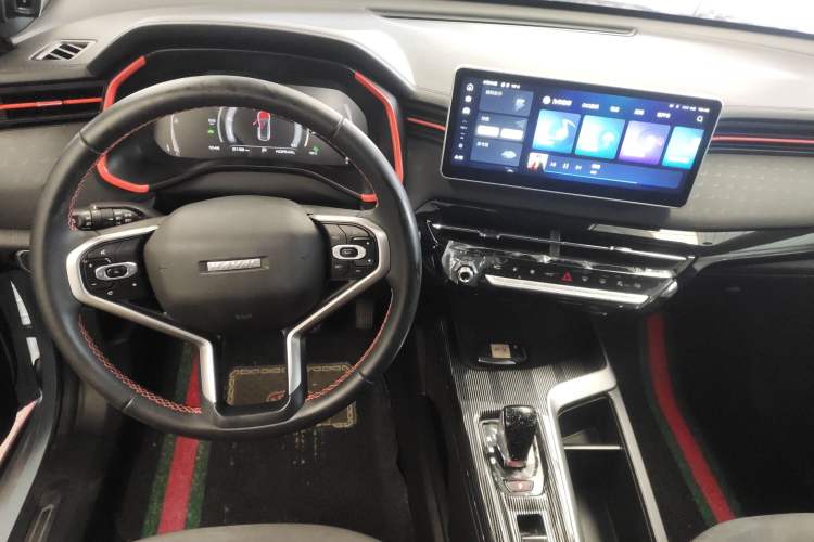 Used Haval LHERY 2022 1.5L DHT King Rabbit Center Console