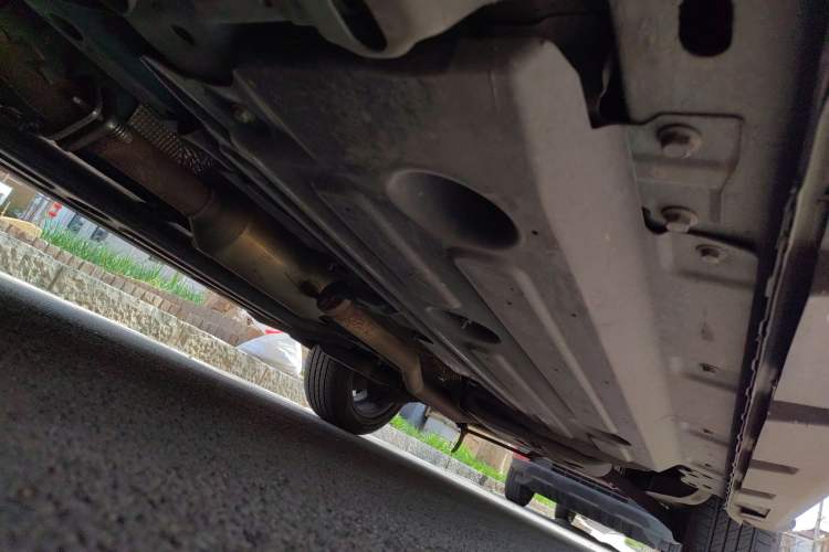 Used Haval LHERY 2022 Jingxiang Edition 1.5T Copper Rabbit Chassis Front Left