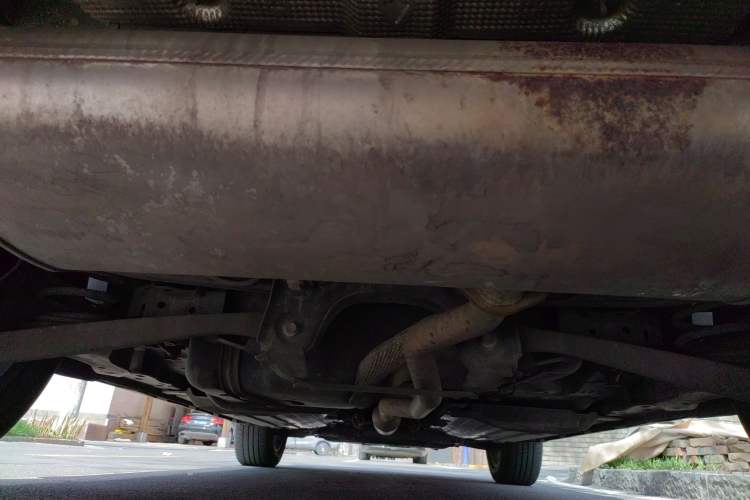 Used Haval LHERY 2022 Jingxiang Edition 1.5T Copper Rabbit Chassis Rear