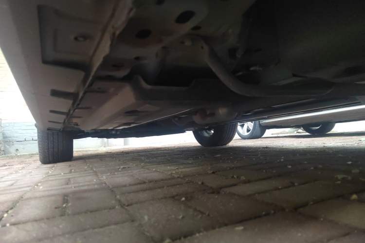 Used Haval LHERY 2022 Jingxiang Edition 1.5T Copper Rabbit Chassis Rear Left