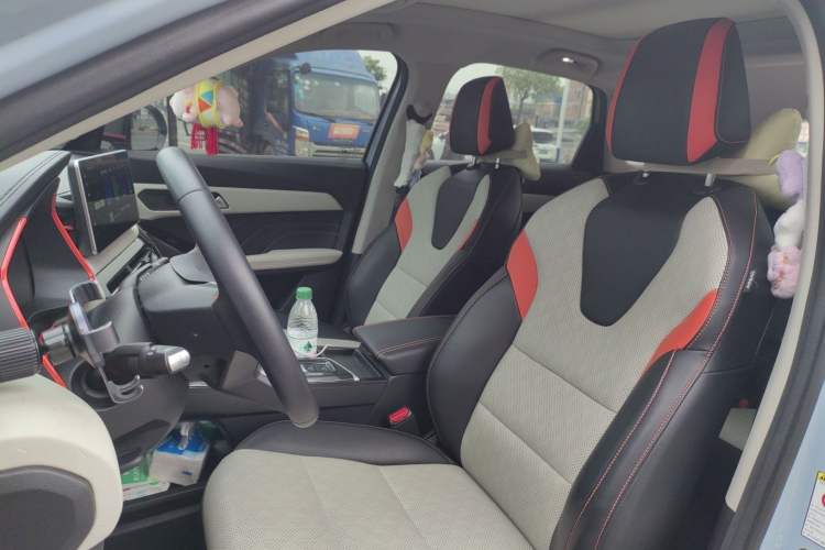 Used Haval LHERY 2022 1.5L DHT King Rabbit Left Front Seat