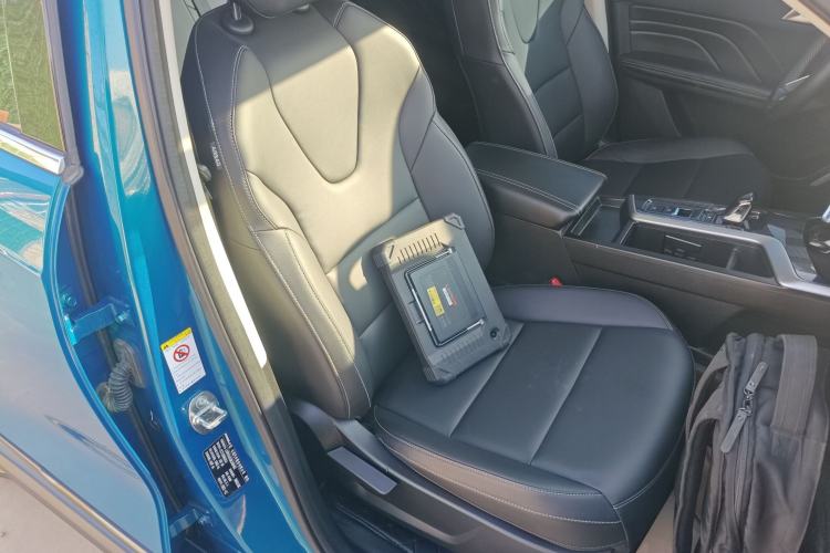 Used Haval LHERY 2022 Jingxiang Edition 1.5T Copper Rabbit Right Front Seat