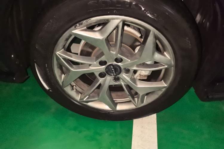 Used Haval LHERY 2022 Jingxiang Edition 1.5T Copper Rabbit Right Front Wheel Hub