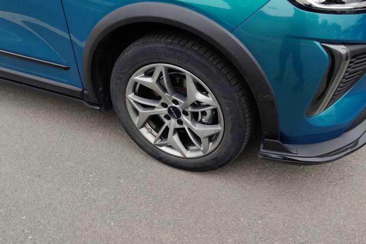 Used Haval LHERY 2022 Jingxiang Edition 1.5T Copper Rabbit Right Front Wheel Hub