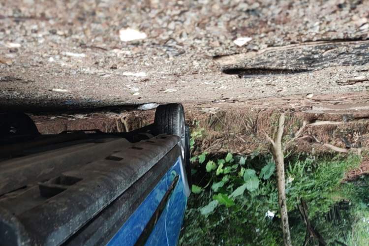 Used Haval LHERY 2022 Jingxiang Edition 1.5T Copper Rabbit Right Side Sill