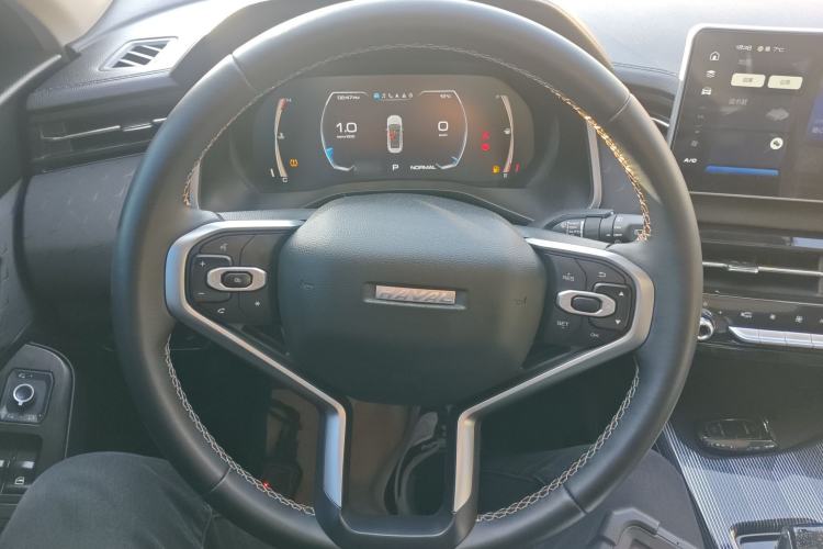 Used Haval LHERY 2022 Jingxiang Edition 1.5T Copper Rabbit Steering Wheel