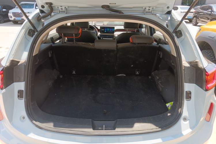 Used Haval LHERY 2022 1.5L DHT King Rabbit Trunk