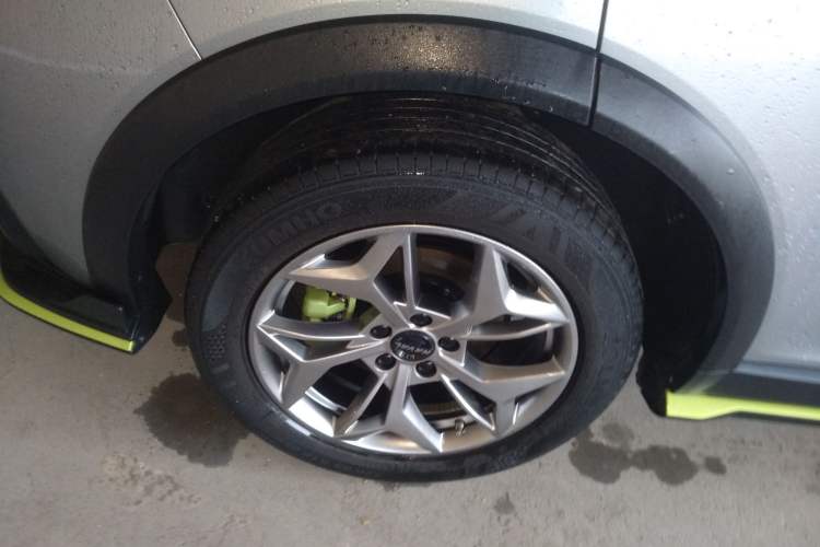 Used Haval LHERY 2022 Jingxiang Edition 1.5T Copper Rabbit Right Rear Wheel Hub