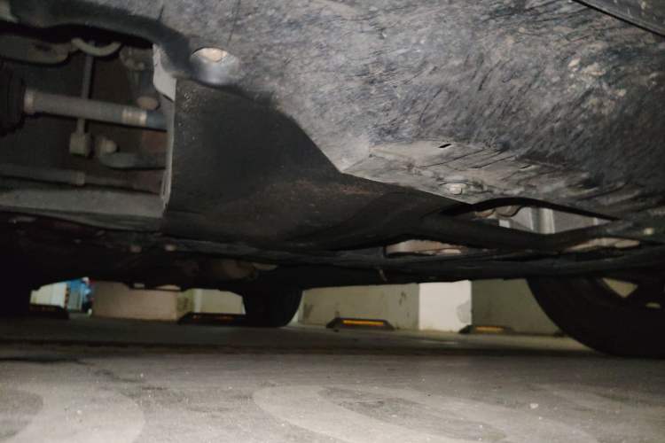 Used Haval LHERY 2022 Jingxiang Edition 1.5T Copper Rabbit Chassis Front Right