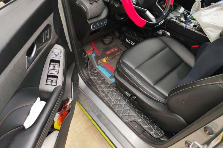 Used Haval LHERY 2022 Jingxiang Edition 1.5T Copper Rabbit Driver Seat