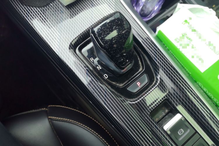 Used Haval LHERY 2022 Jingxiang Edition 1.5T Copper Rabbit Gear Lever